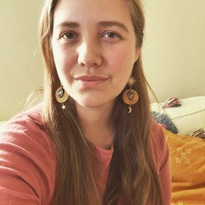 Meet your Posher, Emma